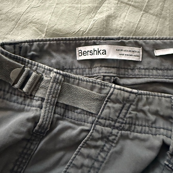 Gray Cargo Pants - Picture 4 of 4